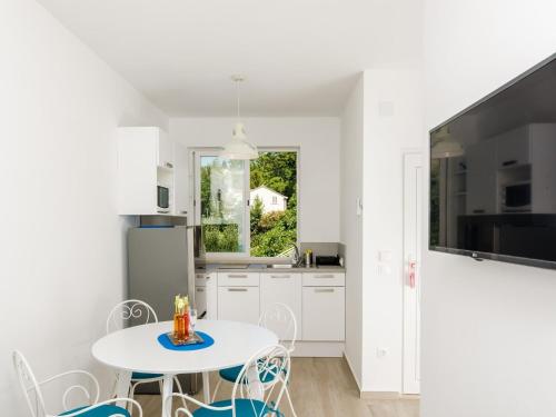 ABC Lapad Apartments Superior One Bedroom Apartment with City View Apartment C