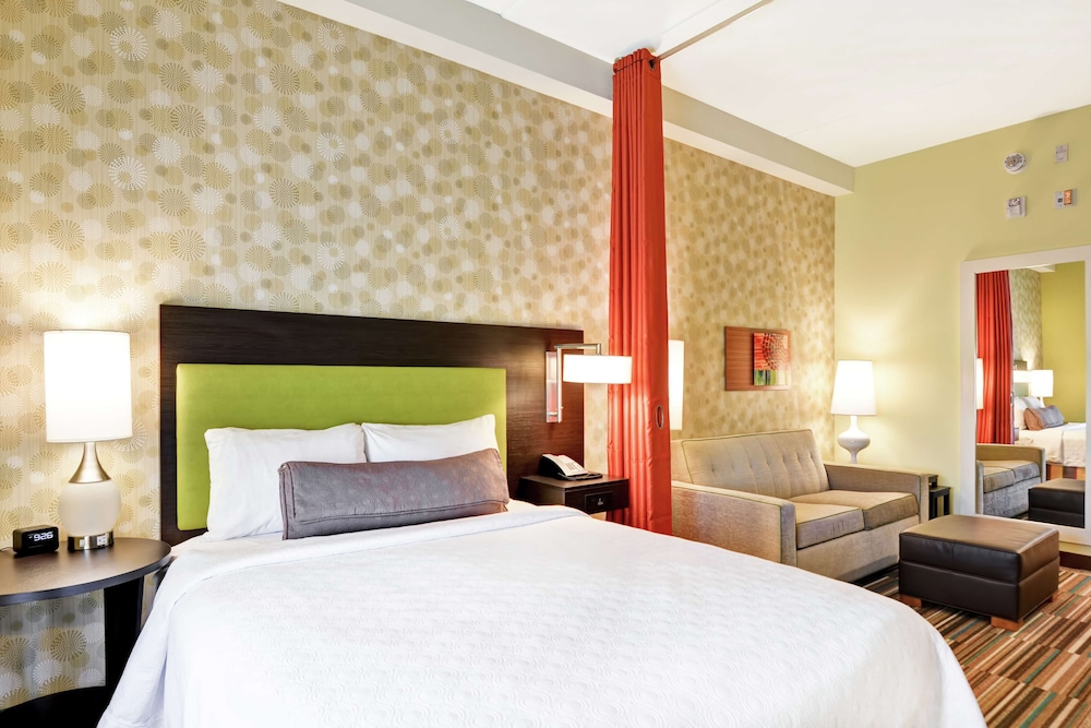 Home2 Suites by Hilton Charlotte Airport - photo 15