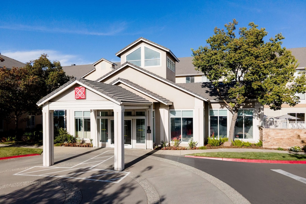 Hilton Garden Inn Roseville - featured photo