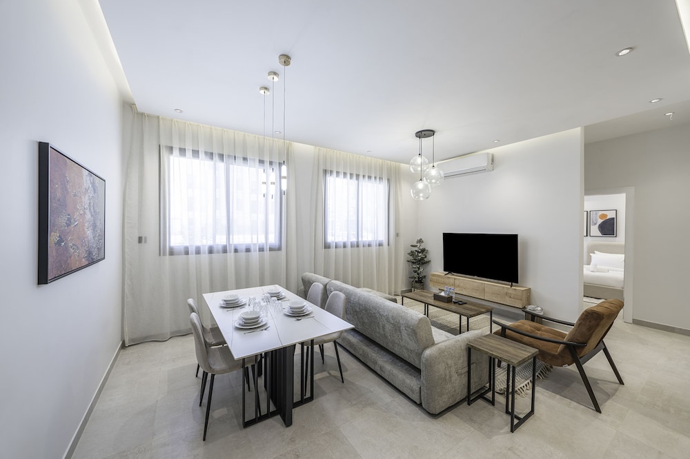 Mabaat Al Malqa 538 — 4-Star Luxury Hotel in Riyadh, Saudi Arabia