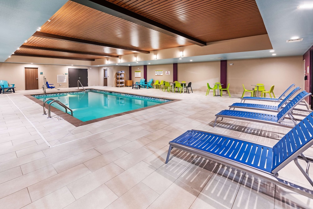 Home2 Suites by Hilton Weatherford - photo 37
