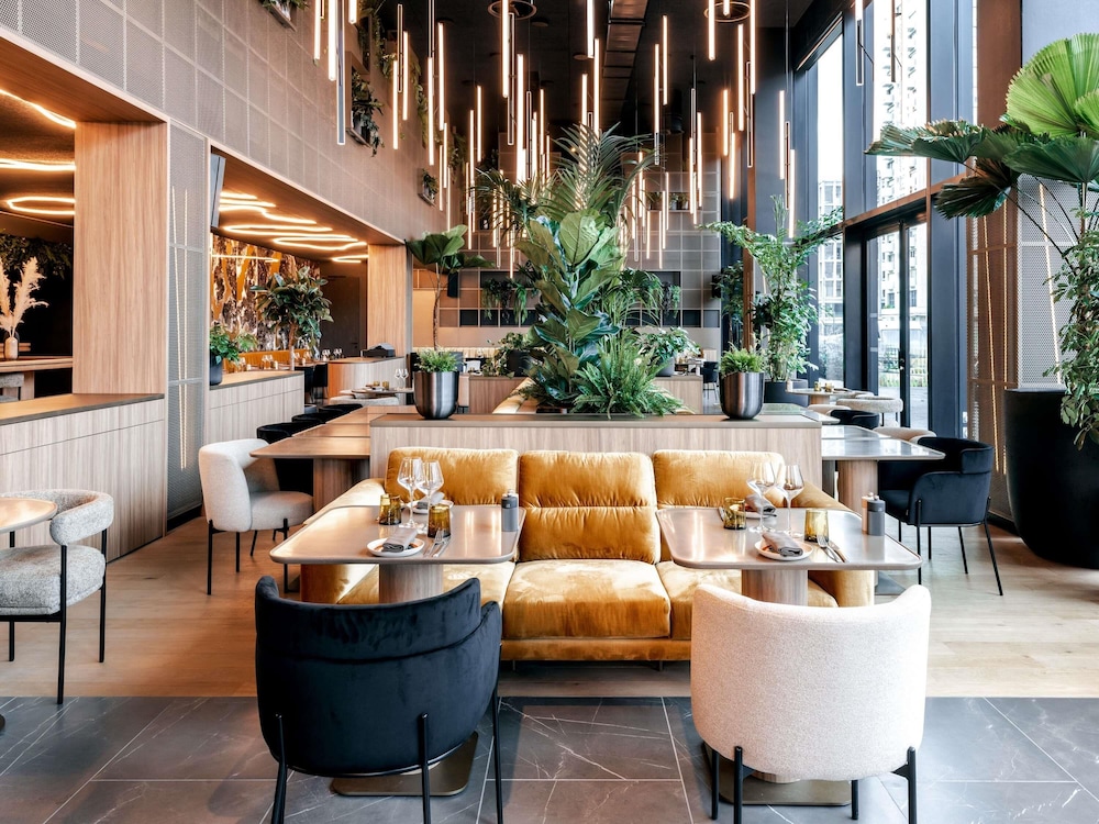 Pullman Lyon — 4-Star Luxury Hotel in Lyon, France