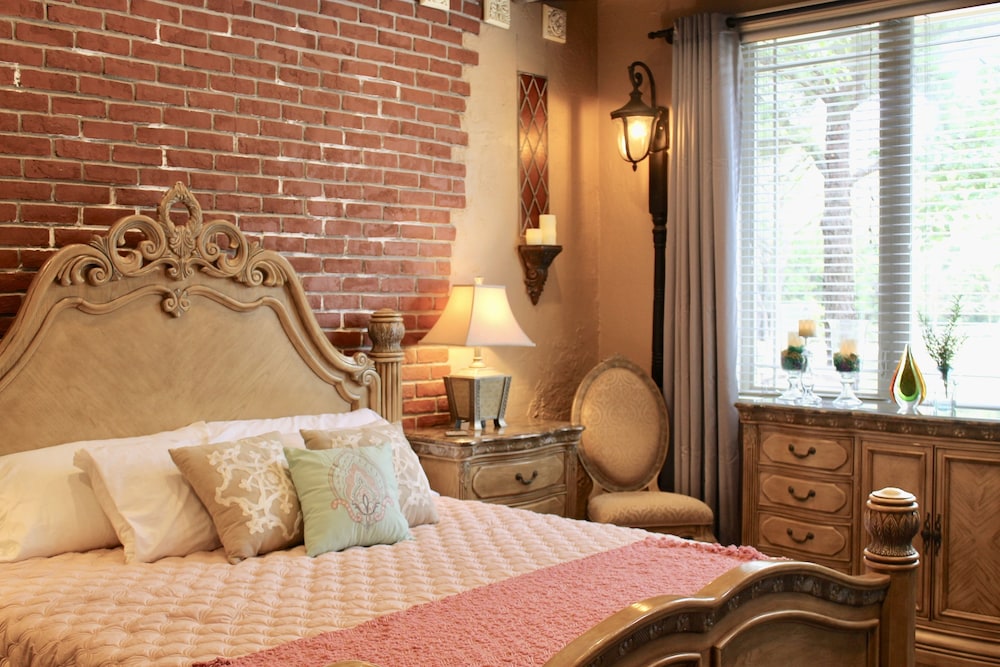 BarDew Valley Inn - photo 4