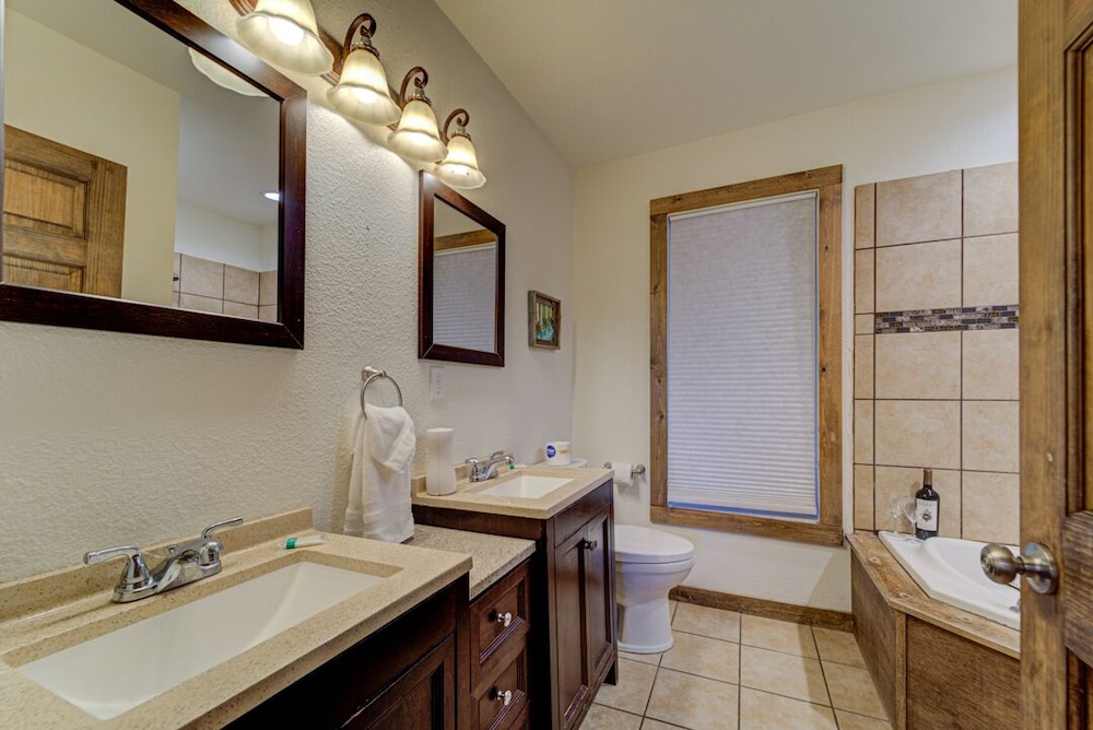 The Green Mountain Falls Lodge - photo 33
