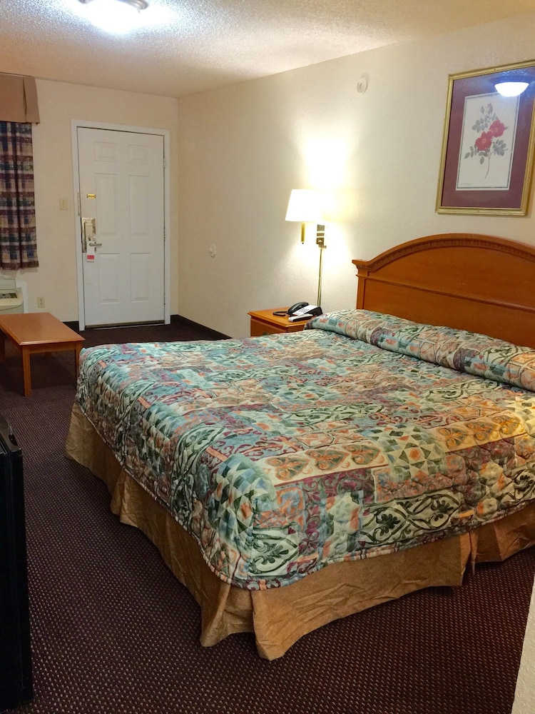 Eufaula Inn - photo 6
