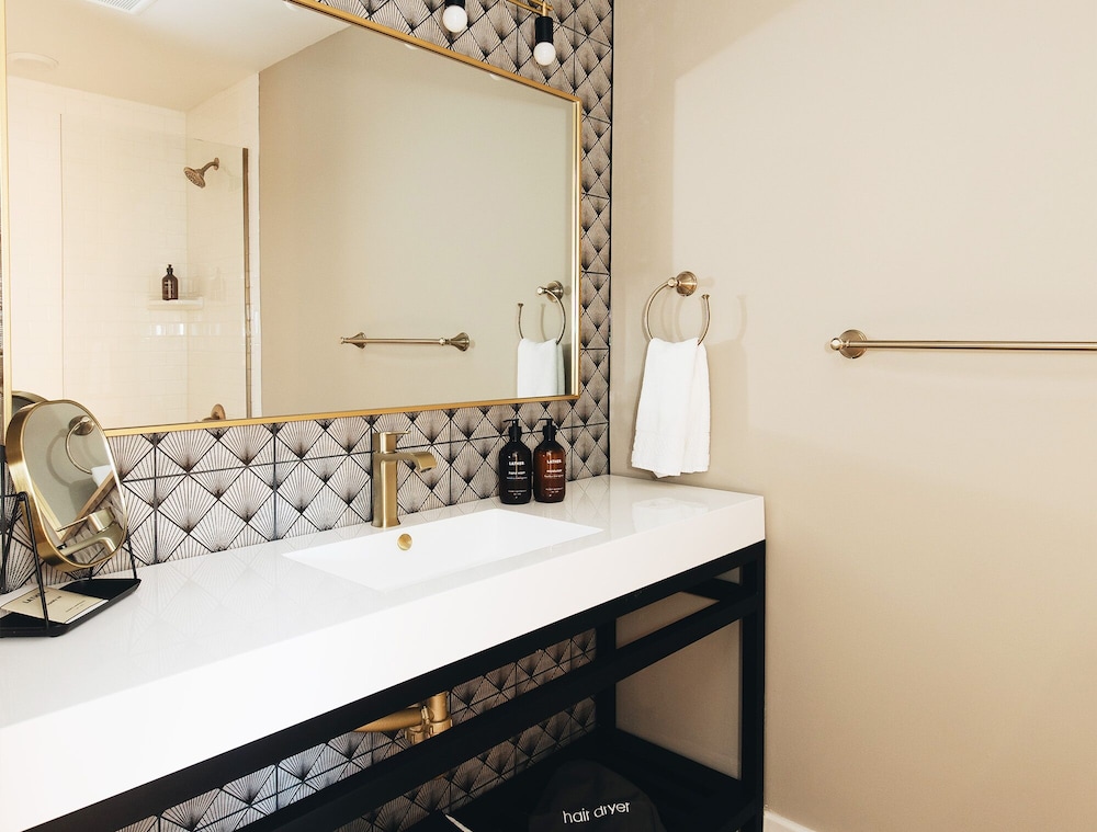 The Bellwether Hotel - photo 87