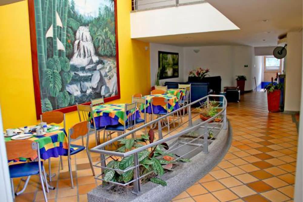 Hotel Castillo Real — hotel in Armenia