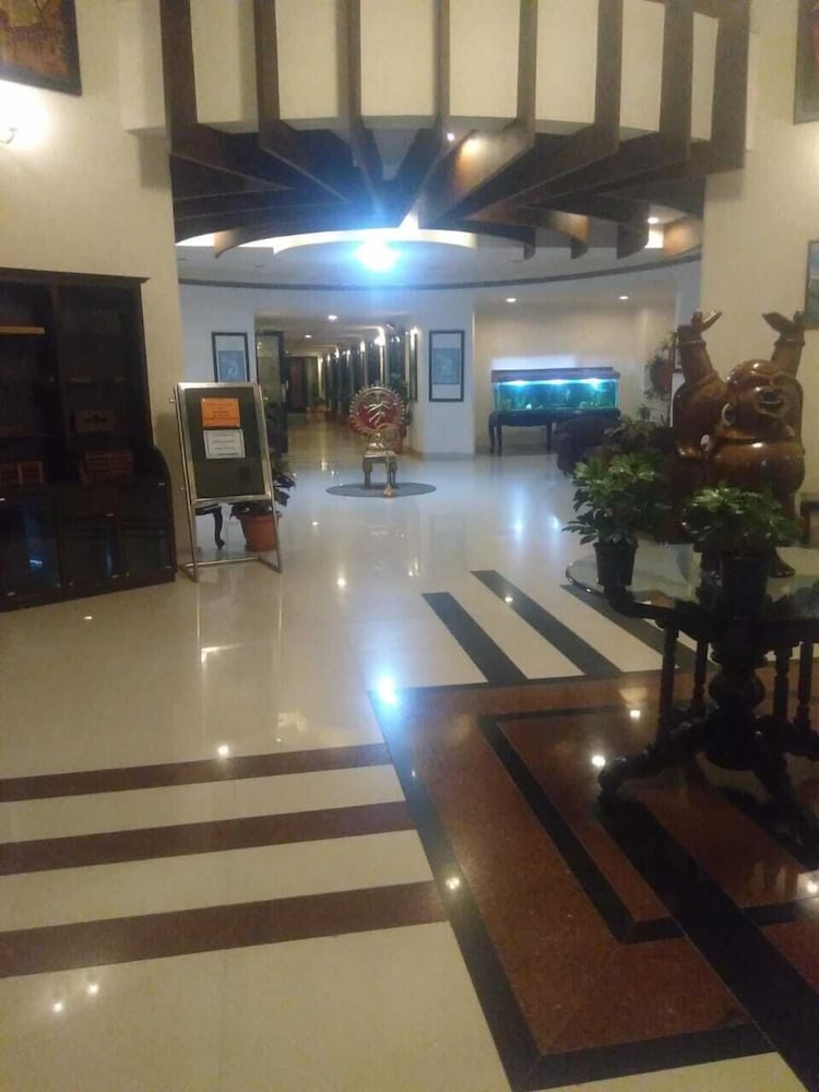 Hotel Rudra Continental Rudrapur in Kichha, India