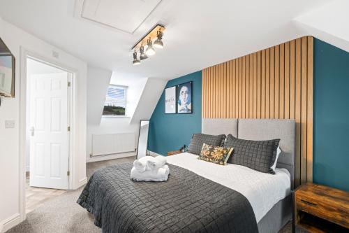 4 Bed Luxury Townhouse Parking Lincoln — 4-Star Luxury Hotel in Lincoln, United Kingdom