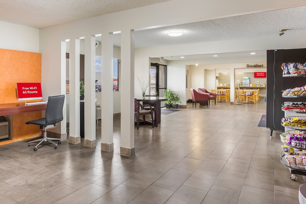 Red Roof Inn Albuquerque Midtown - photo 35