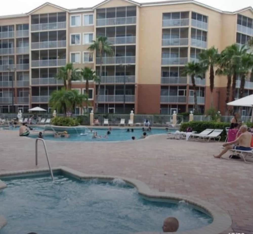 Luxury Resort Minutes from Disney - photo 11