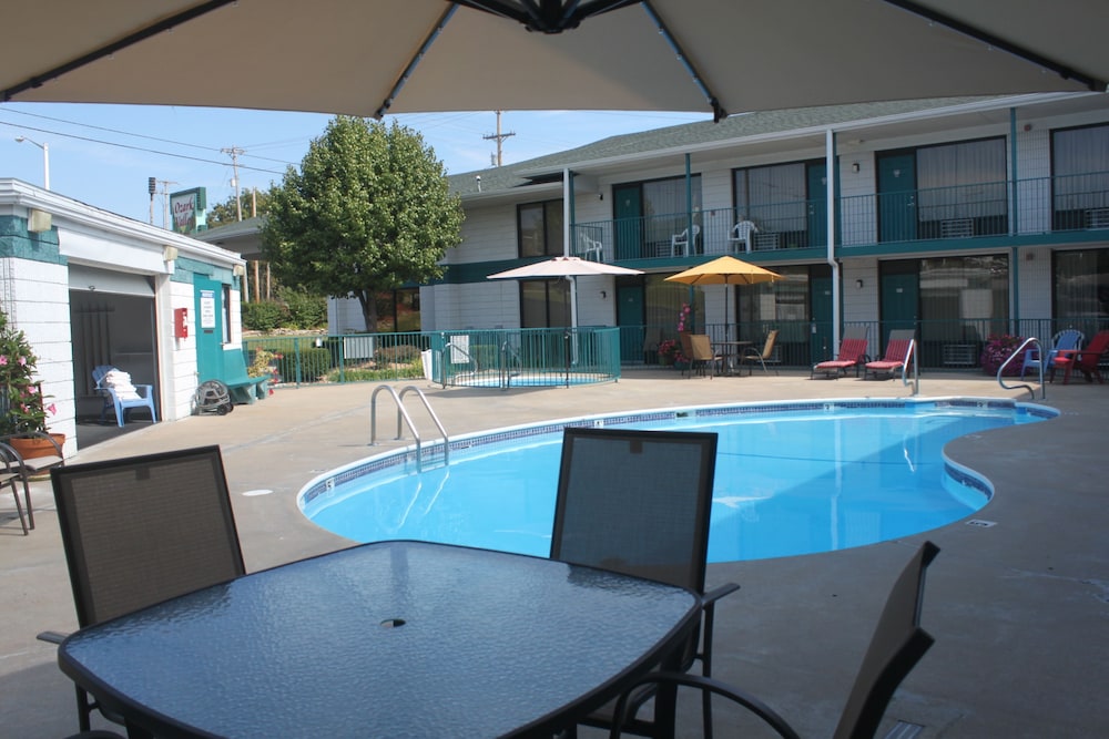 Ozark Valley Inn - photo 49