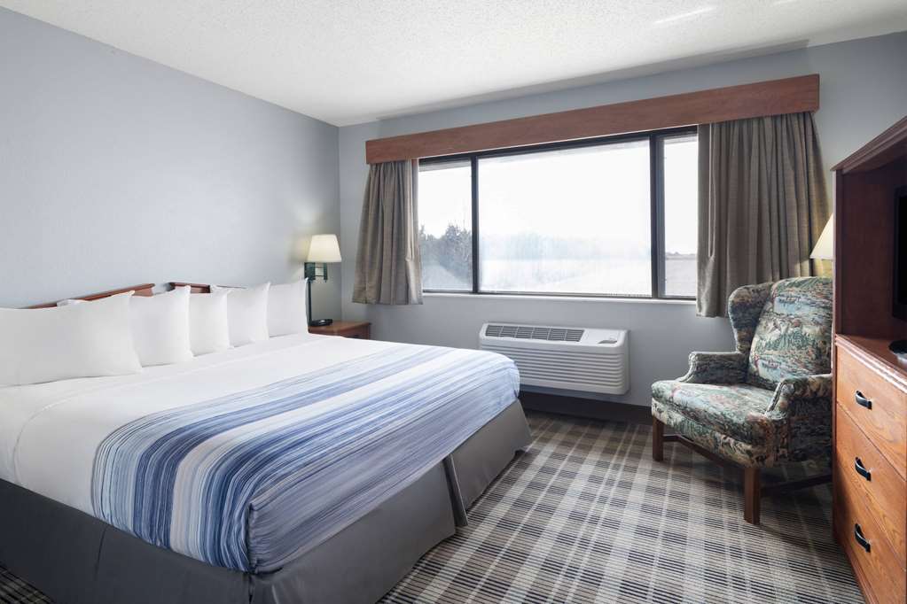 AmericInn by Wyndham Stuart - photo 17