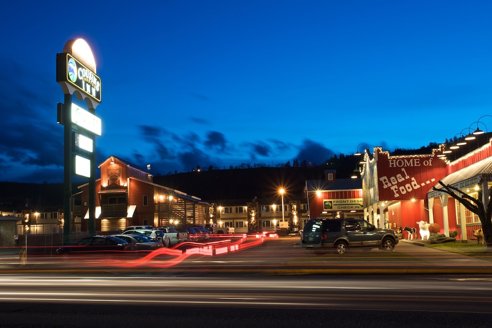 Cousins Country Inn - photo 89