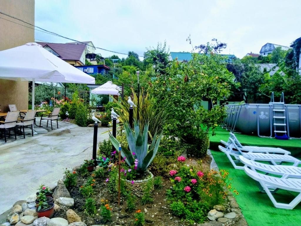 U Svetlany Mini Hotel in Lazarevskoye, Russia