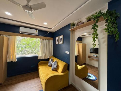 Sea Front 1 BHK at CarterRoad