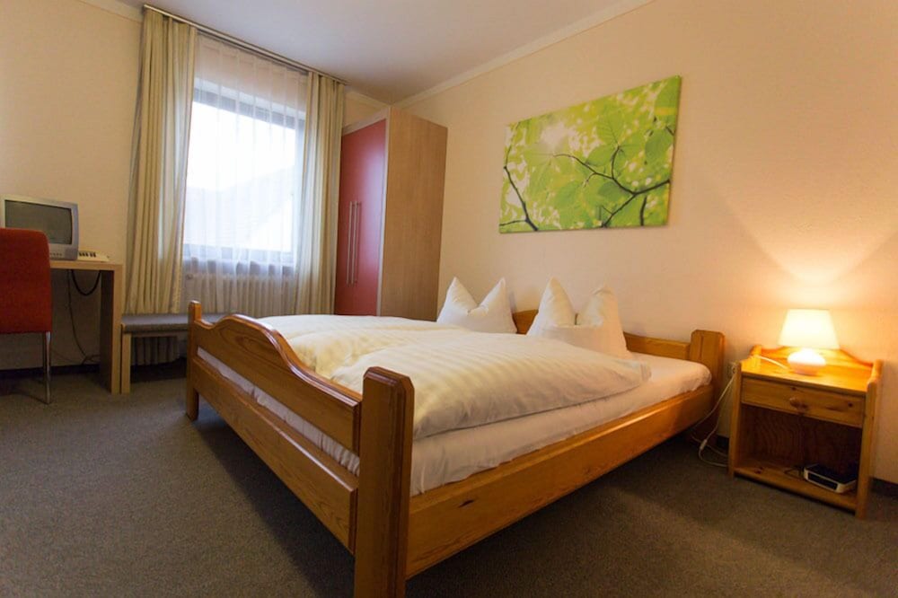 Gasthof Zur Sonne pet-friendly hotel Jettingen-Scheppach