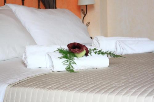 Oasi del Lago — 4-Star Luxury Hotel in Regalbuto, Italy
