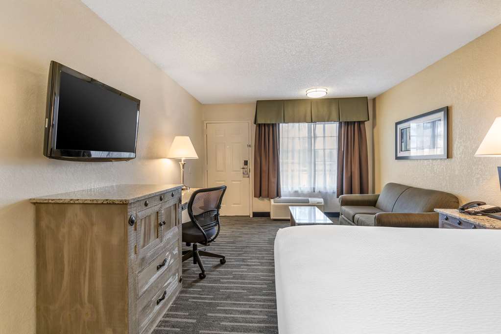 Best Western Americana Inn - photo 14
