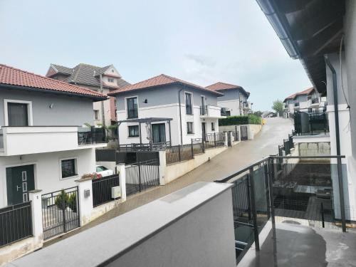 Sunset House Spacious 3 Bedrooms Baciu Cluj 19012267 — Baciu