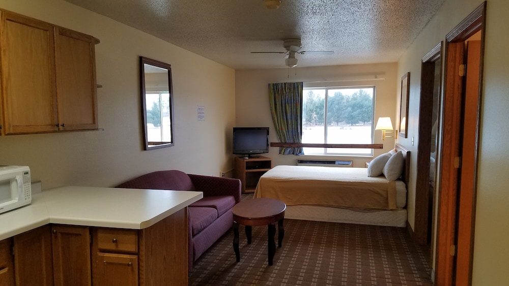 Inn of the Pines - photo 15