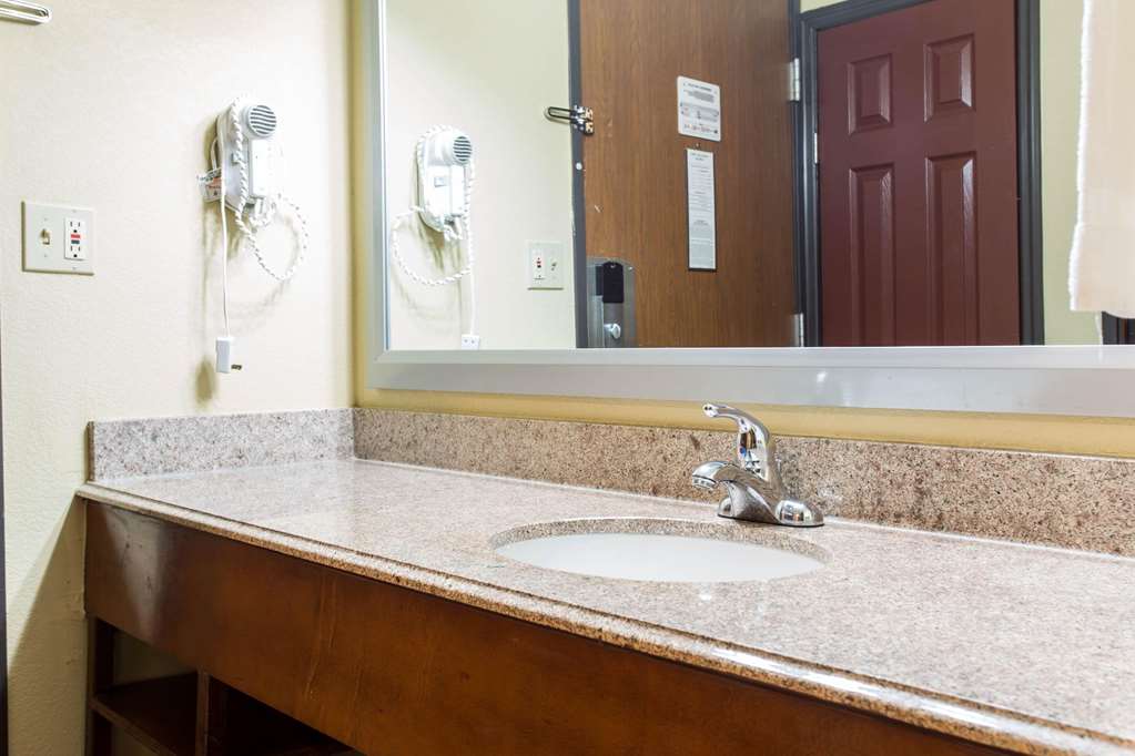 Comfort Inn Columbia West - photo 19