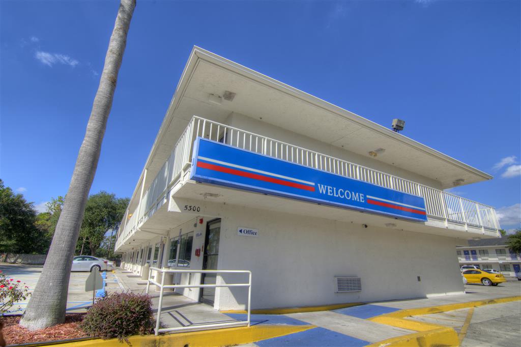 Motel 6 Orlando FL Winter Park - featured photo