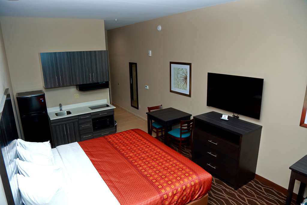 Americas Best Value Inn & Suites Prairieville - photo 12