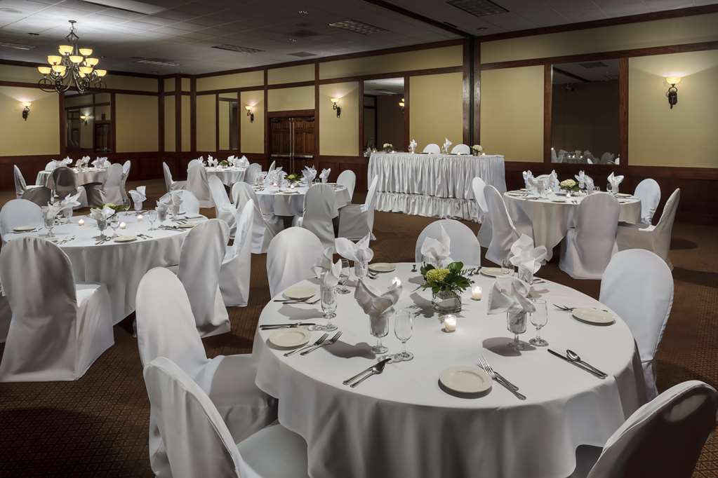 Roosevelt Grand Dakota SureStay Collection by Best Western - photo 18