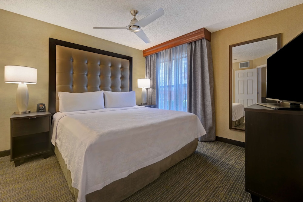 Homewood Suites by Hilton Boulder - photo 8