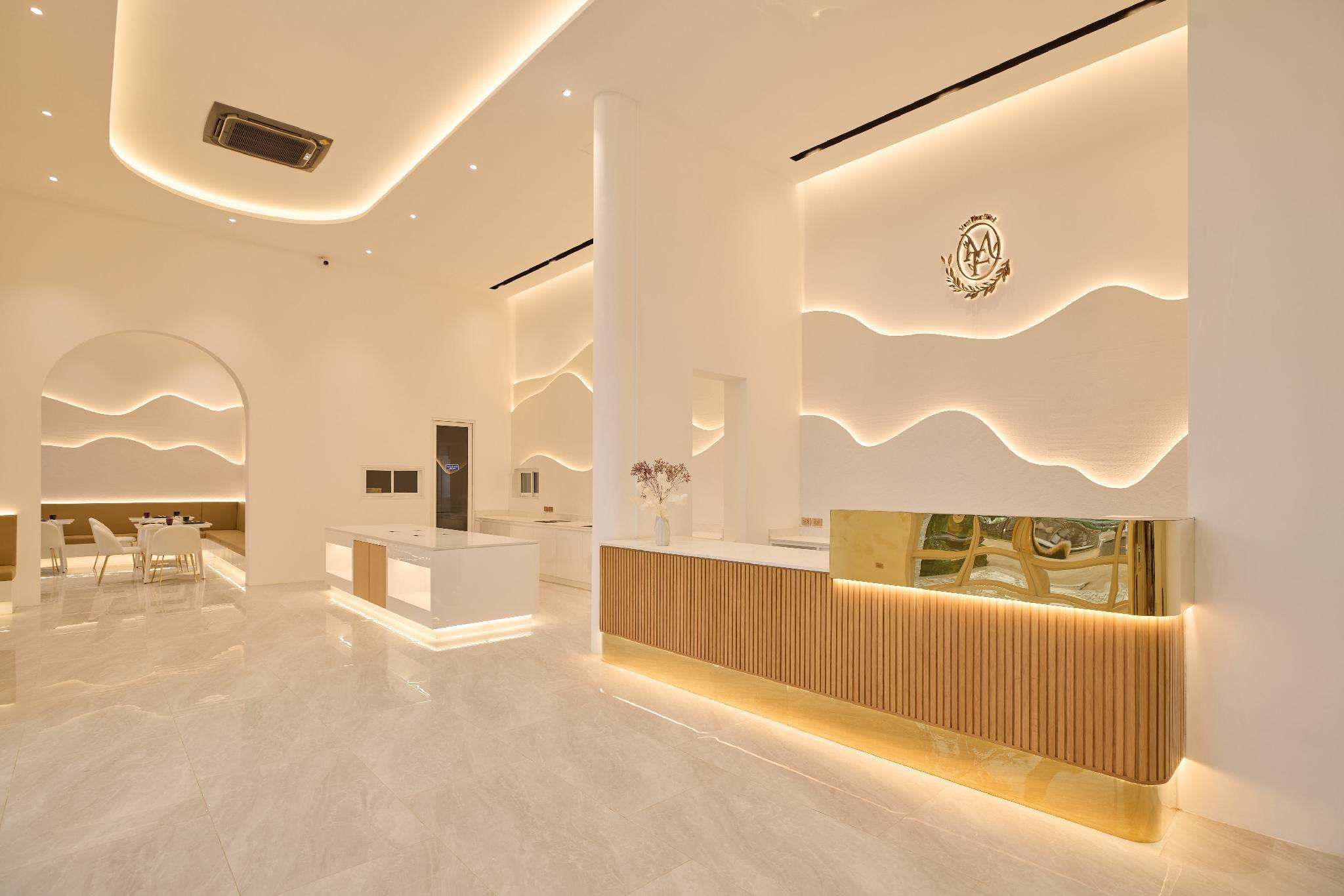 Mont Fleur Hotel in Doembang Nangbuat, Thailand