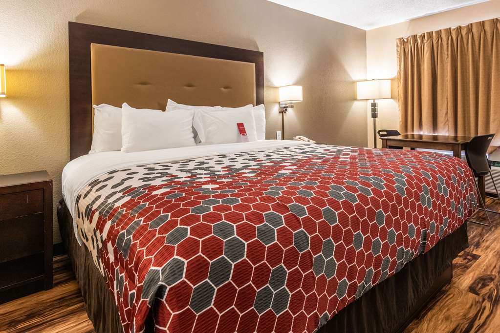 Econo Lodge Hillsboro I 35 - photo 18