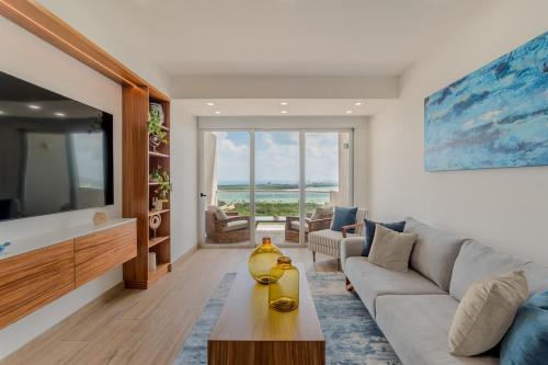 Bayslde Exclusive 2 Bdr By Casa Paraiso — 4-Star Luxury Hotel in Cancun, Mexico