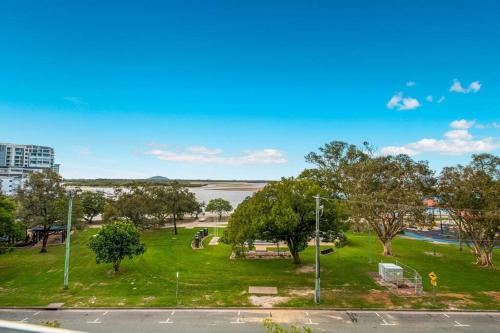 The Cosmopolitan Cotton Tree Unit 20806 Coastal Escape — 4-Star Luxury Hotel in Maroochydore, Australia