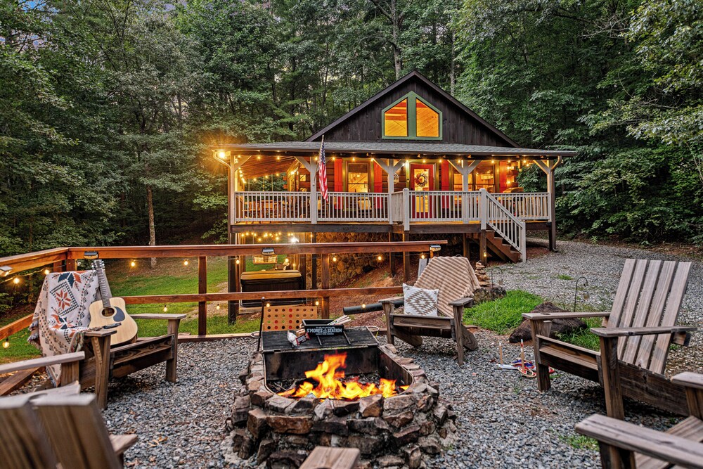 Secluded Cabin Hot Tub And 10 Mi To Blue Ridge 19763267 — Epworth