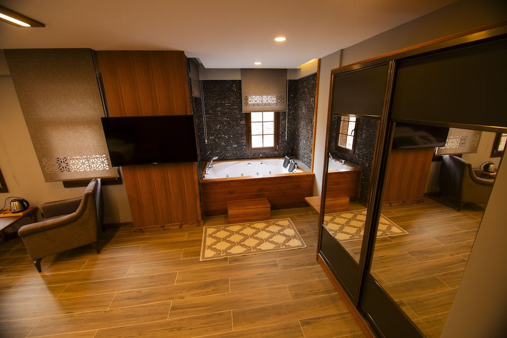 Kervansaray Deluxe Hotel — Camlihemsin — photo 4
