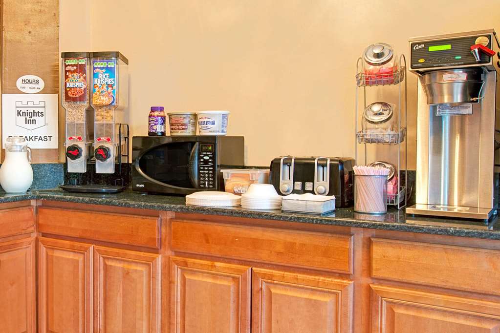 Knights Inn South Hackensack - photo 15