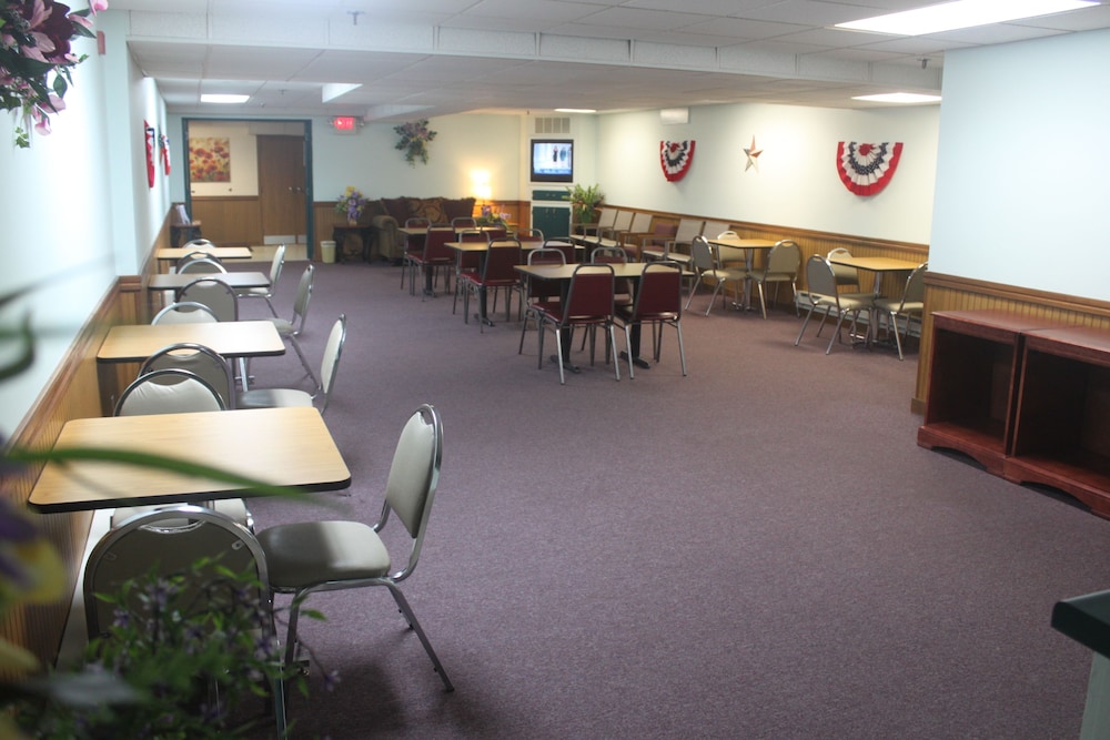 Ozark Valley Inn - photo 35
