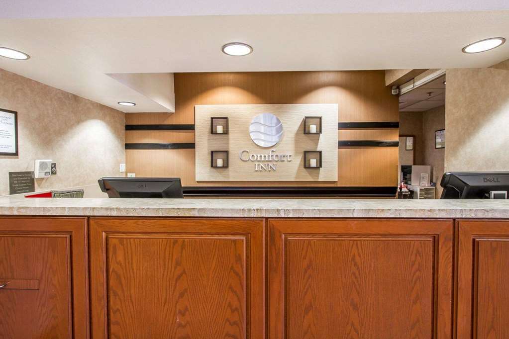 Comfort Inn I 10 West at 51st Ave - photo 6