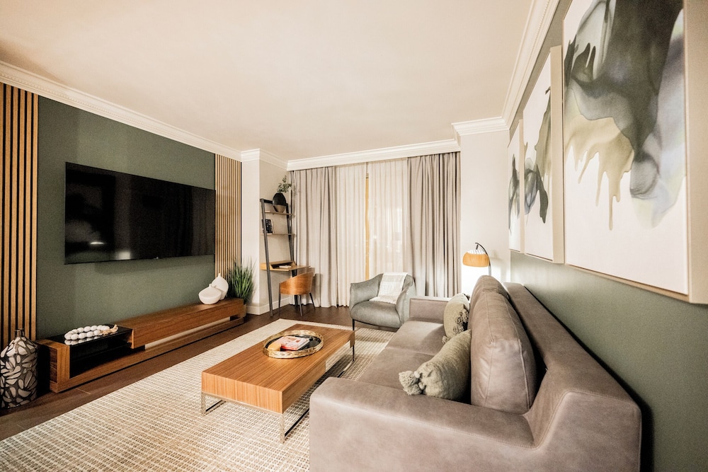 StripViewSuites at Signature - photo 165