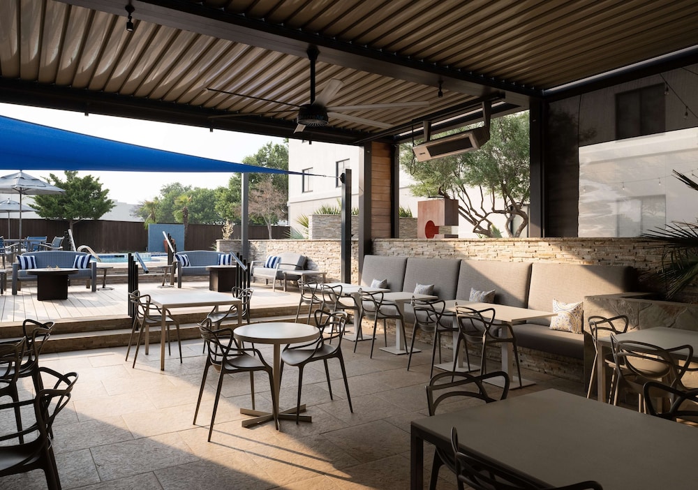 Hilton Garden Inn Las Colinas - photo 62