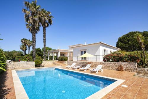 Casa Duas Filhas — 4-Star Luxury Hotel in Carvoeiro, Portugal