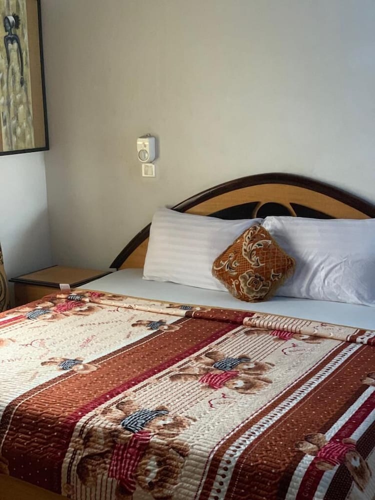 Monipee Hotel in Obuase, Ghana