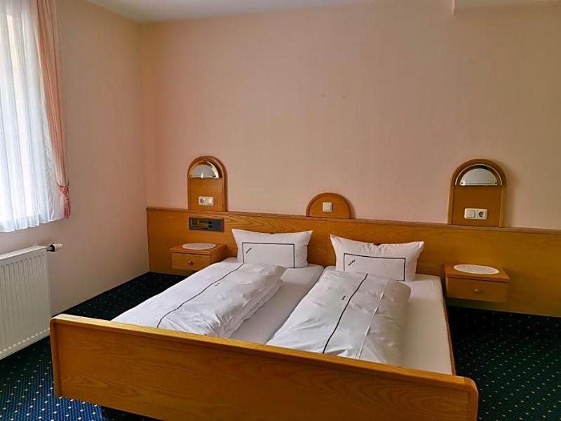 Hotel Ebner pet-friendly hotel Bad Konigshofen Im Grabfeld