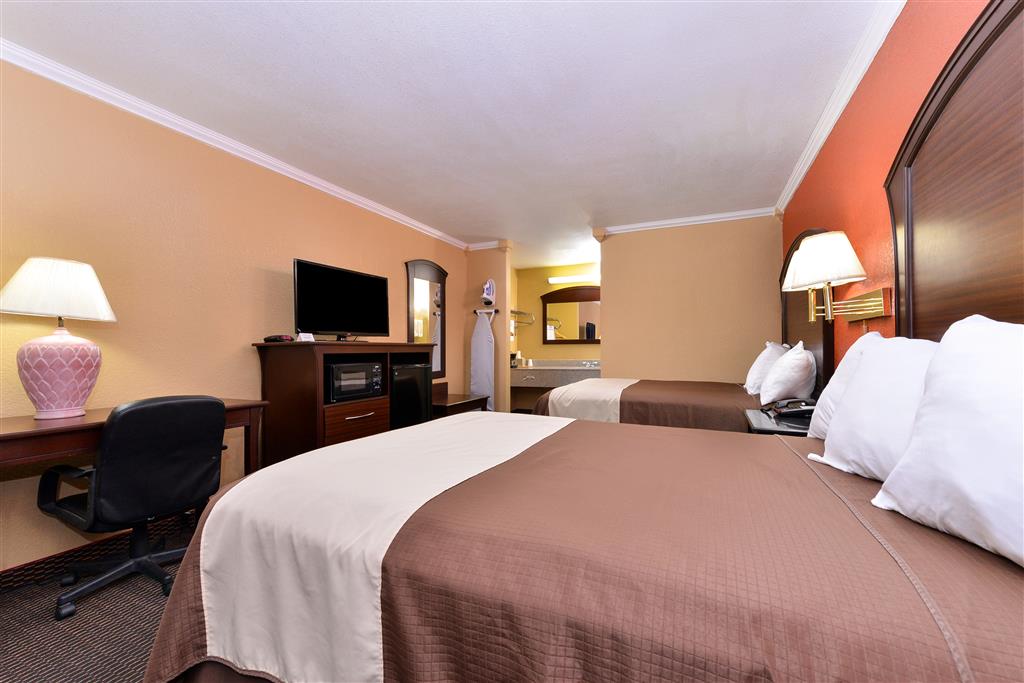 Americas Best Value Inn Schulenburg - photo 12