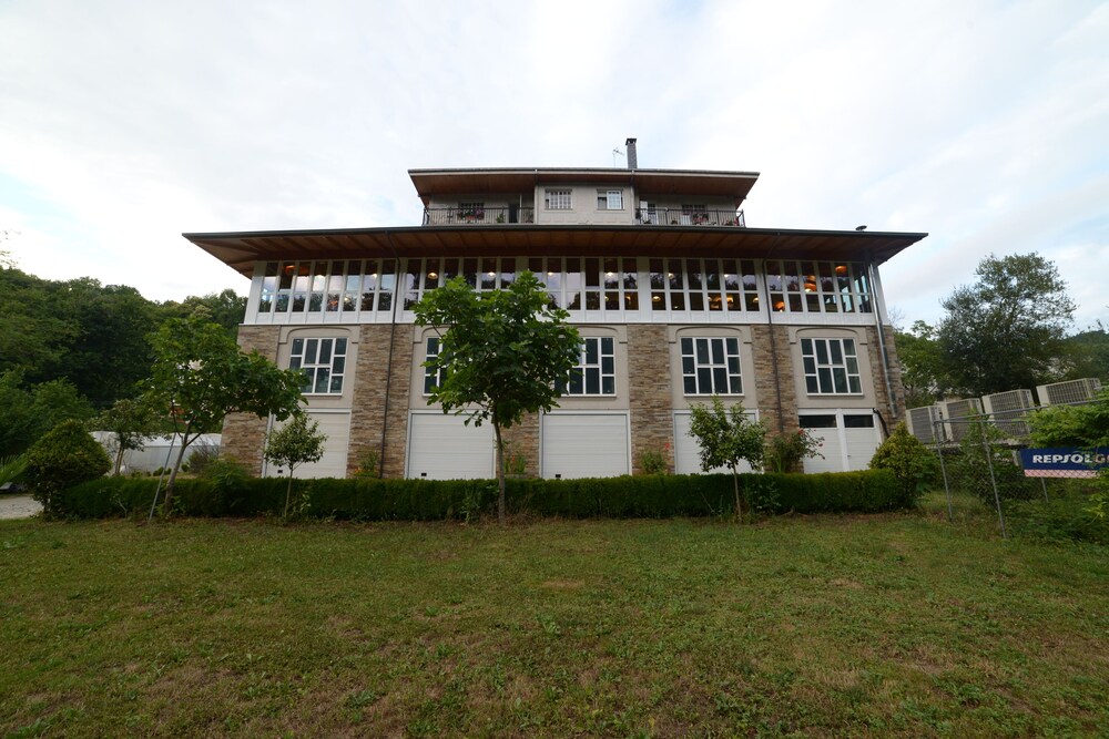 Hotel A Veiga - carbon neutral hotel in Samos