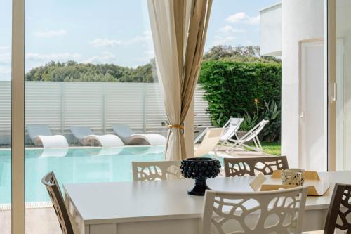 Villa Luce Luxury Accomodation — 4-Star Luxury Hotel in Polignano A Mare, Italy