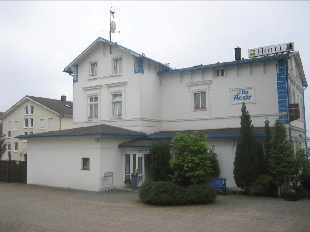 Hotel Villa Aegir — Sassnitz — photo 4