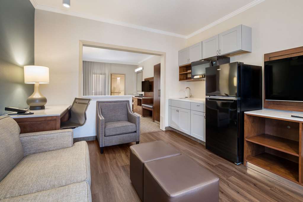 Mainstay Suites John Wayne Airport By Choice Hotels — Santa Ana