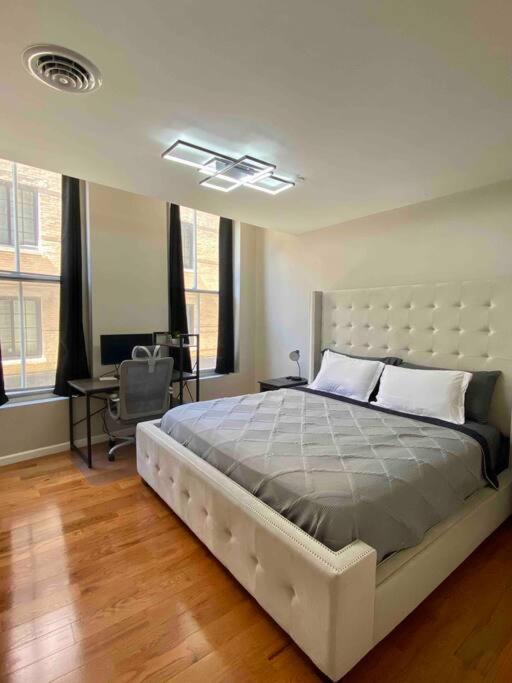 Downtown Albany 2 Bedroom Workstation @ The Mark